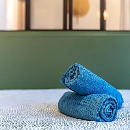 6 Pers Avec Balcon-perrache Bellecour *